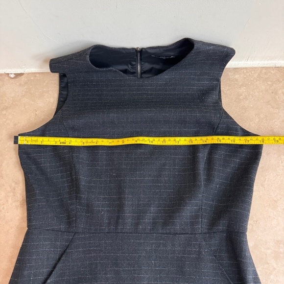 Theory Black Window Pane Sleeveless Virgin Wool Sheath Womens Size 8 - Picture 8 of 16